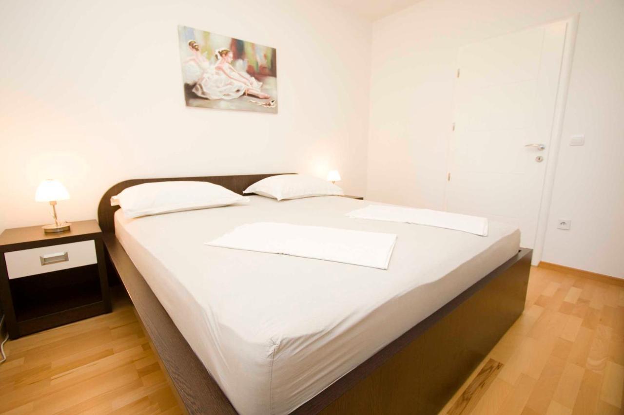 Kajzer Apartmán *